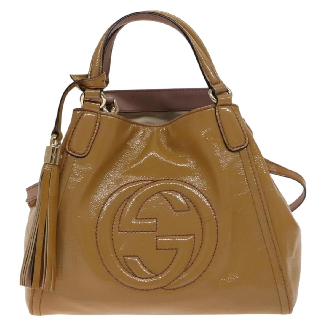 Gucci Soho Convertible Patent Leather Shoulder Bag Beige Italy: Gucci Soho Convertible Patent Leather Shoulder Bag Beige Italy This Gucci Soho Convertible Shoulder Bag is crafted from beige patent leather and designed for women. Made in Italy, it features a spacio