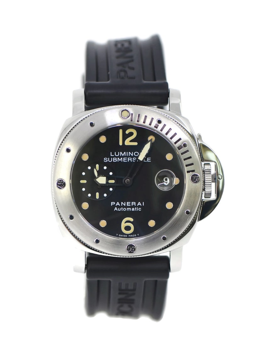Panerai Luminor Submersible PAM00024 44mm Stainless Steel Watch with Box: Panerai Luminor Submersible PAM00024 44mm Stainless Steel Watch with Box The Panerai Luminor Submersible PAM00024 is a stunning wristwatch designed for both style and functionality. Featuring a robust