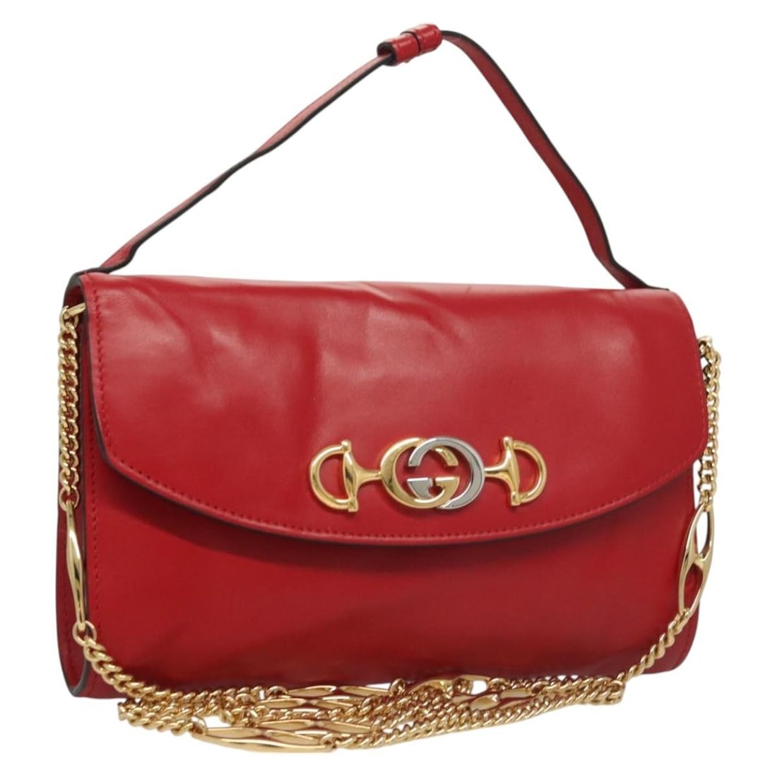 Gucci Zumi Red Leather Chain Shoulder Purse: Gucci Zumi Red Leather Chain Shoulder Purse This Gucci Zumi shoulder bag for women features red leather construction with a chain shoulder strap. It measures 23cm x 13cm x 4cm and is crafted in Italy.