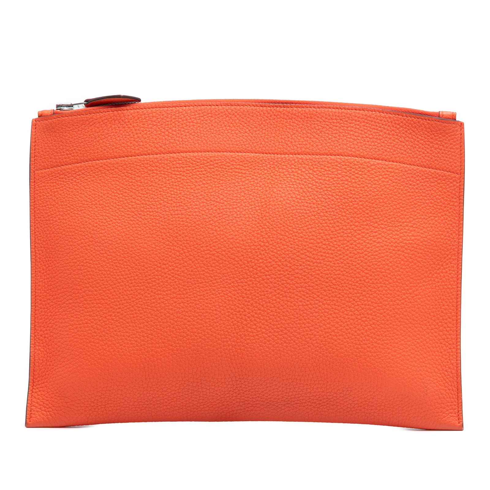 Hermes Medium Togo Bazar Pouch in Orange Poppy Leather: Hermes Medium Togo Bazar Pouch in Orange Poppy Leather The Hermes Medium Togo Bazar Pouch is a stylish accessory crafted from Togo leather in a vibrant Orange Poppy color. It features a convenient top
