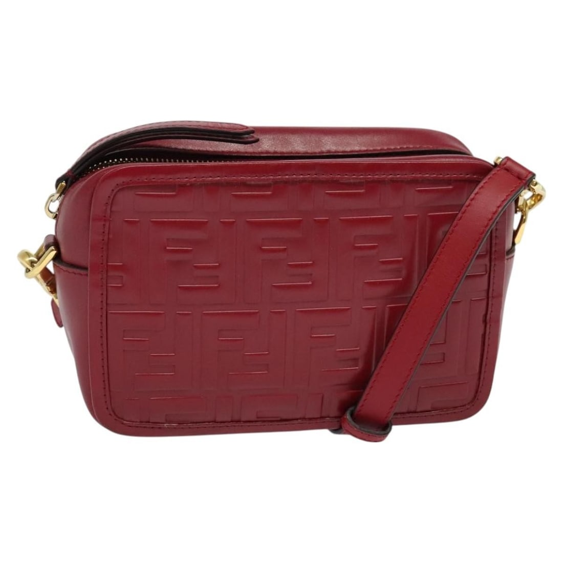 Red Leather Fendi Camera Crossbody Bag 18cm by 12cm by 7cm (1 of 18)