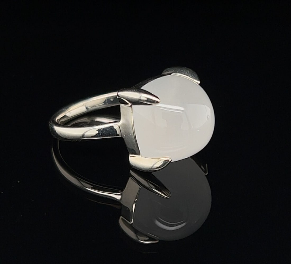 Sugar Stacks Sterling Silver Ring by Paloma Picasso with Milky Quartz Size 5: Sugar Stacks Sterling Silver Ring by Paloma Picasso with Milky Quartz Size 5 This authentic Tiffany & Co. Sugar Stacks ring is part of the Paloma Picasso collection. It is crafted from polished sterli