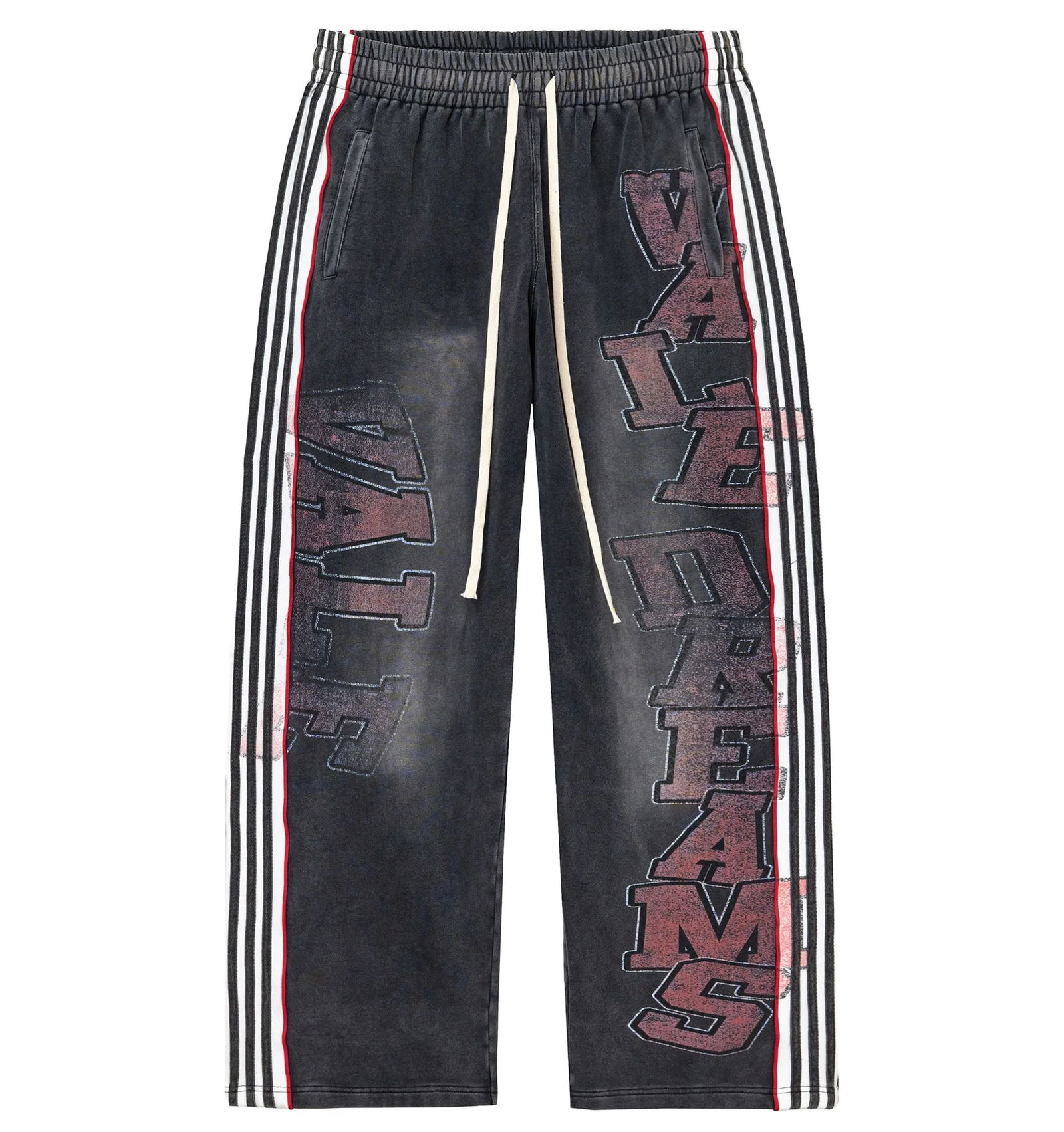 Vintage Black Relaxed Wide Leg Sweatpants by Vale Talisman: Vintage Black Relaxed Wide Leg Sweatpants by Vale Talisman The Vale Talisman Black Sweatpants are designed for everyday comfort with a refined, vintage black finish. Made from a soft and durable fabri