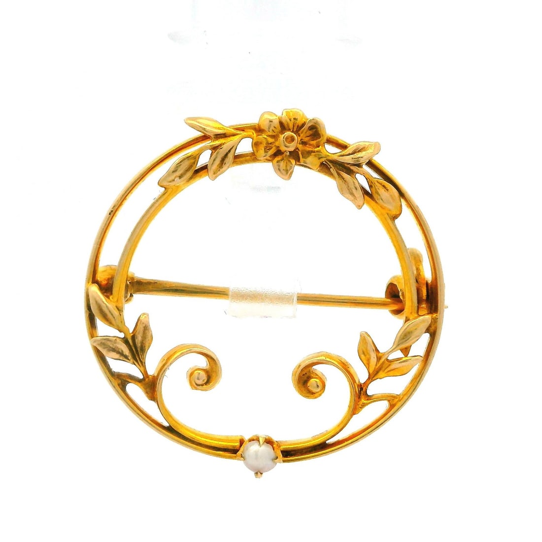 Antique 10k Yellow Gold Seed Pearl Floral Wreath Brooch: Antique 10k Yellow Gold Seed Pearl Floral Wreath Brooch This exquisite antique brooch features a delicate floral scroll wreath design crafted from 10k solid yellow gold. Adorned with a genuine round s
