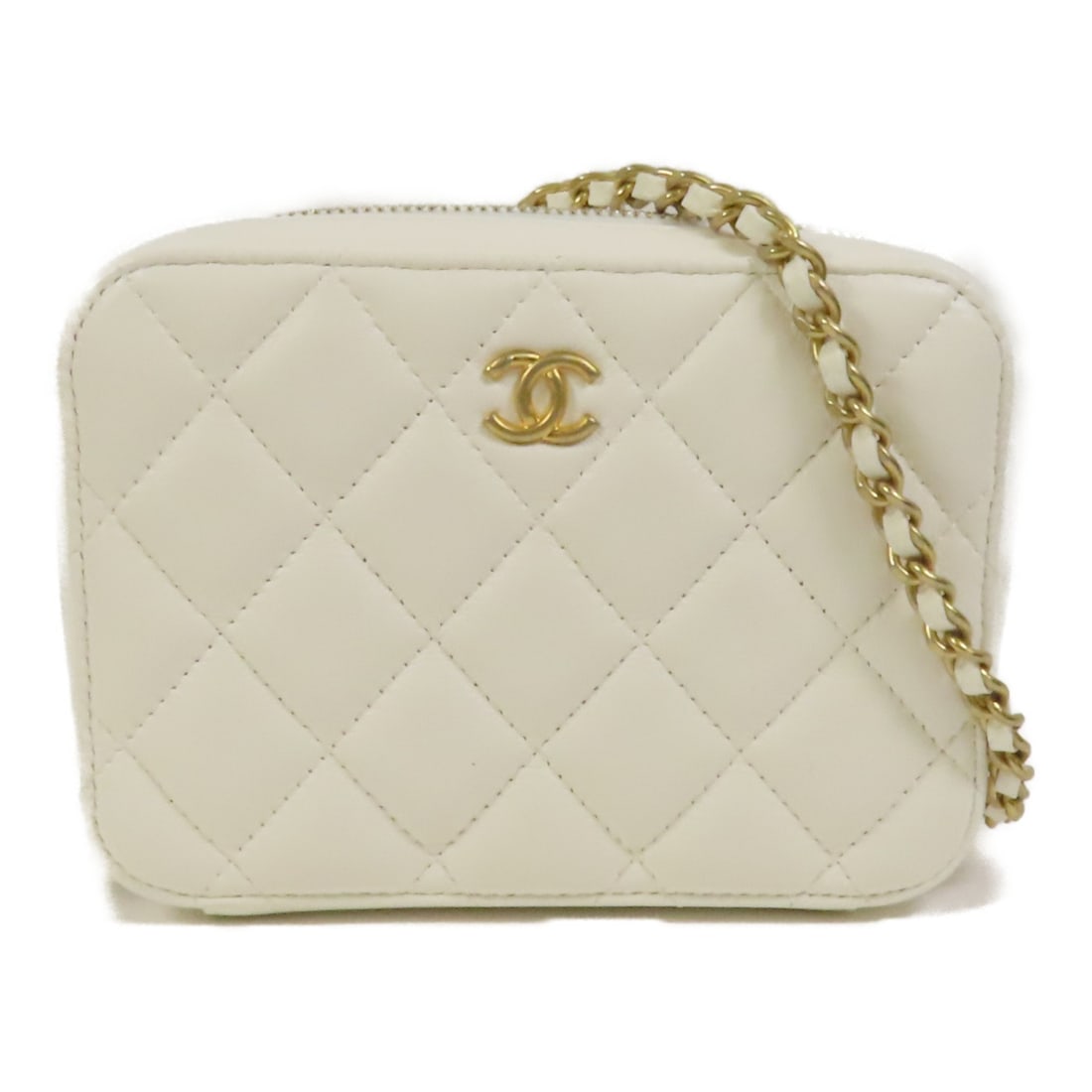 Chanel White Lambskin Shoulder Bag with Gold Tone CC Hardware: Chanel White Lambskin Shoulder Bag with Gold Tone CC Hardware This CHANEL shoulder bag is crafted from white lambskin leather and features the iconic CC logo. It has gold-tone hardware and a compact,