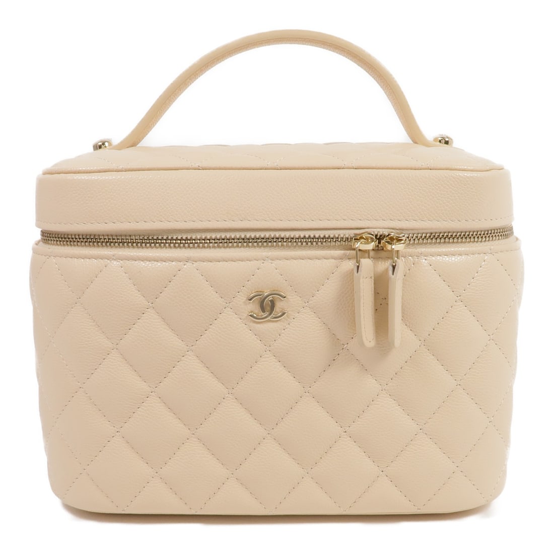 CHANEL CC Vanity Pouch Beige Calfskin Leather Handbag GHW: CHANEL CC Vanity Pouch Beige Calfskin Leather Handbag GHW Elevate your accessory collection with this elegant CHANEL Vanity Pouch, crafted from luxurious beige calfskin leather. This stylish handbag f