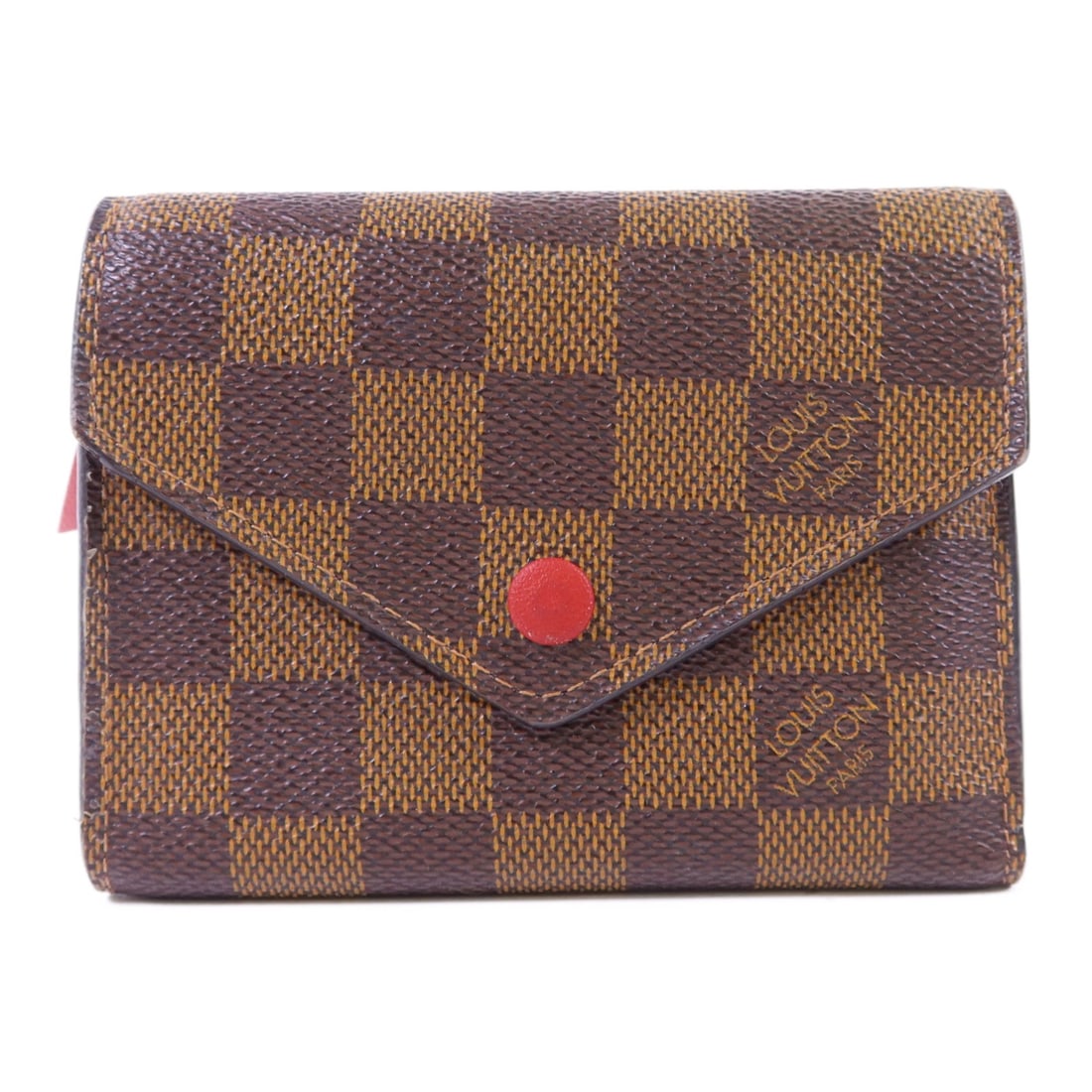 Louis Vuitton Victorine Brown Tri-Fold Wallet N41659 Red Accents: Louis Vuitton Victorine Brown Tri-Fold Wallet N41659 Red Accents This is a Louis Vuitton Victorine tri-fold wallet in Damier brown and red. Crafted from PVC coated canvas, it features a practical desi