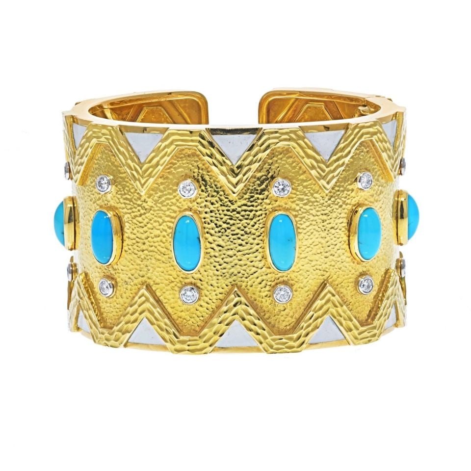 David Webb Platinum 18K Yellow Gold Turquoise Diamond Cuff Bracelet: David Webb Platinum 18K Yellow Gold Turquoise Diamond Cuff Bracelet This exquisite David Webb bracelet showcases a stunning combination of platinum and 18K yellow gold, featuring a unique Rickrack des