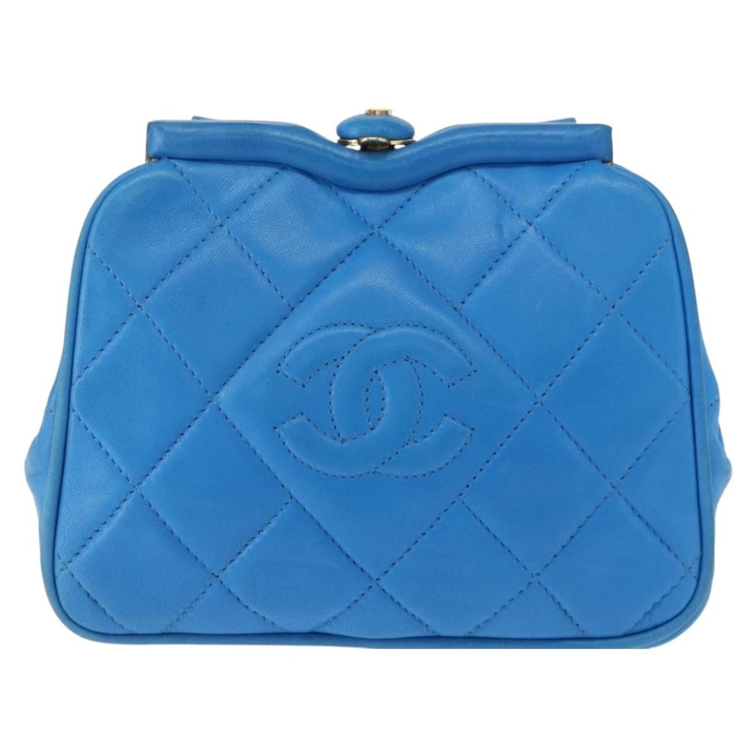 Blue Quilted Lambskin Chanel Diamond CC Vintage Waist Bag with Tassel: Blue Quilted Lambskin Chanel Diamond CC Vintage Waist Bag with Tassel This Chanel Vintage Diamond CC Tassel Waist Bag features blue quilted leather and is designed for women. It shows signs of use, in