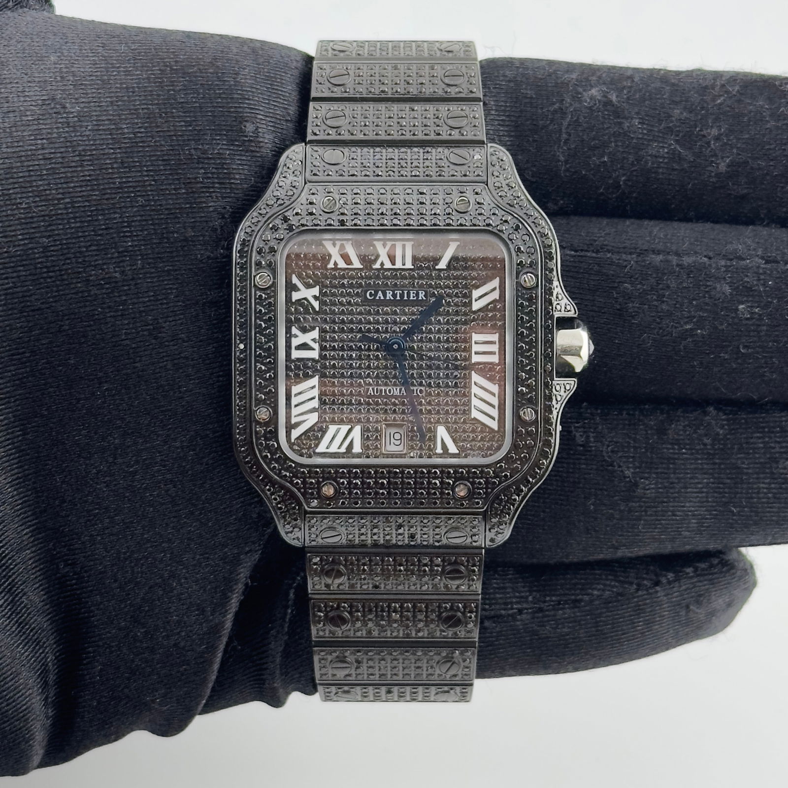 Santos Watch by Cartier Reference 4072 with Black Roman Numeral Dial 40mm: Santos Watch by Cartier Reference 4072 with Black Roman Numeral Dial 40mm This Cartier Santos watch features a 40mm stainless steel case with a black dial and Roman numerals. The watch has a total car