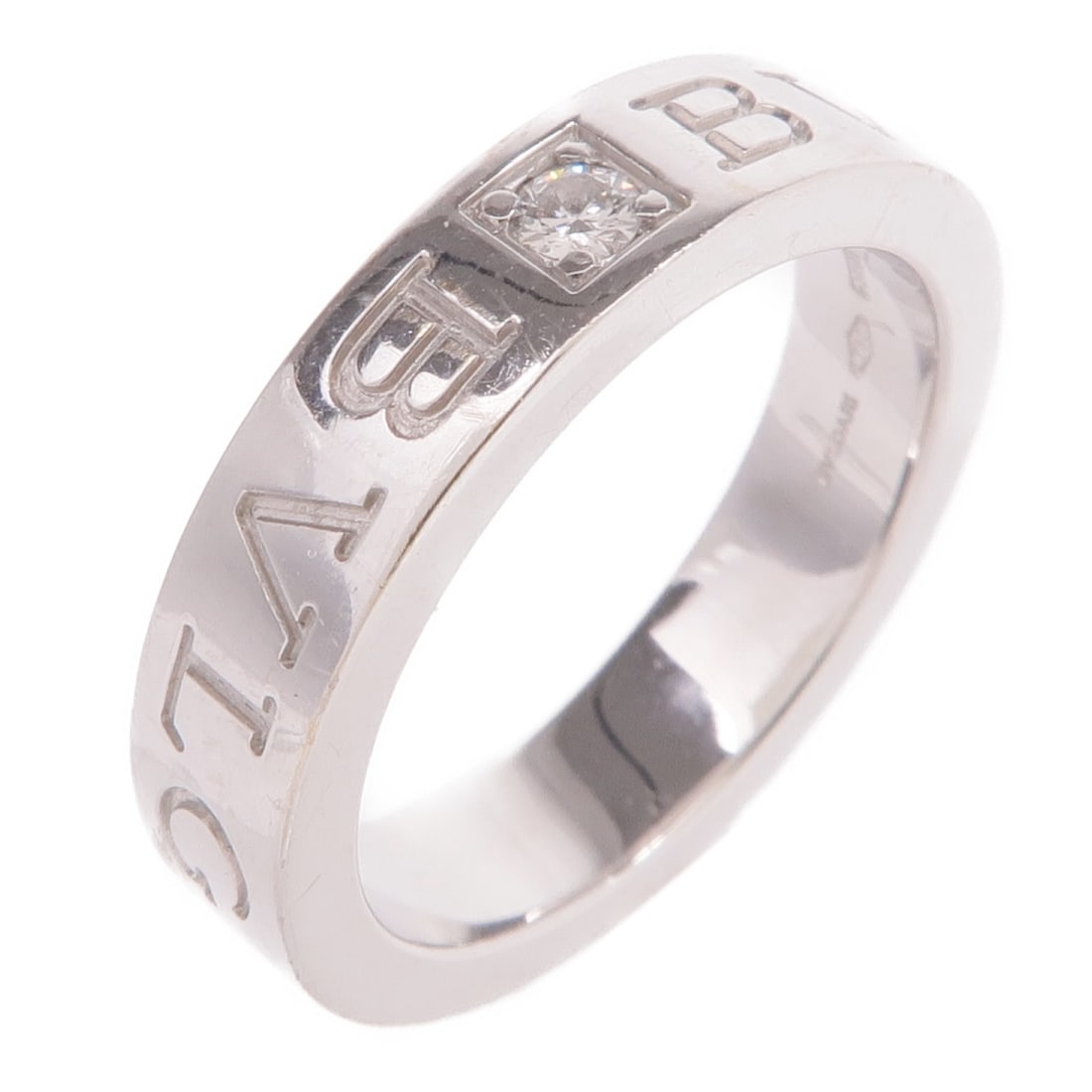 BVLGARI B.Zero1 Ring Diamond 18K White Gold US#4: BVLGARI B.Zero1 Ring Diamond 18K White Gold US#4 This exquisite BVLGARI B.Zero1 Essential Ring showcases a stunning design crafted from 18K white gold (K18WG). The ring features a clear diamond, addin