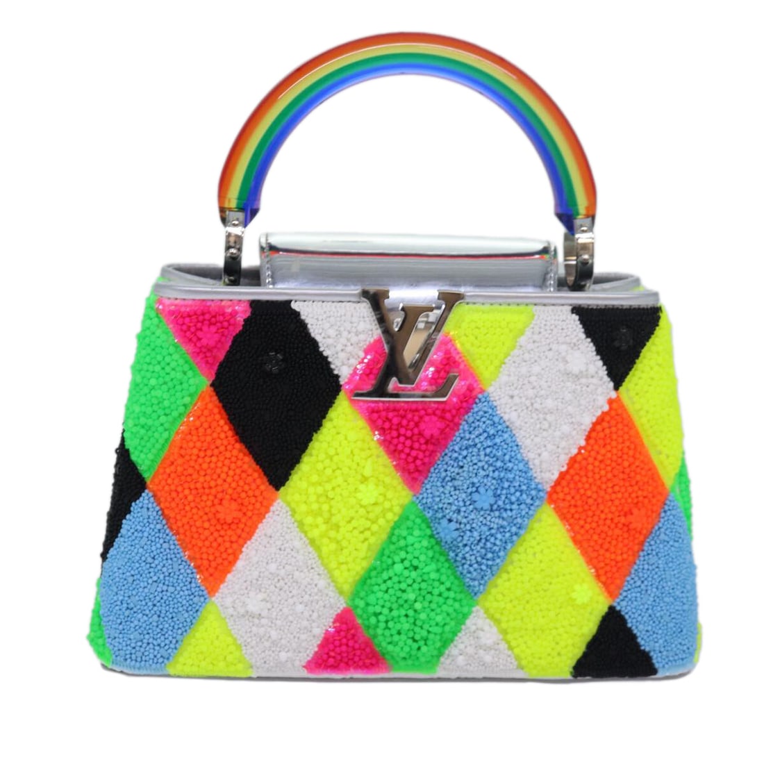 Louis Vuitton Capucines Leather Handbag with Resin Accents 27cm: Louis Vuitton Capucines Leather Handbag with Resin Accents 27cm The Louis Vuitton Capucines Bag for women features a multicolour resin exterior. It measures 27cm in length, 17cm in height, and 9cm in
