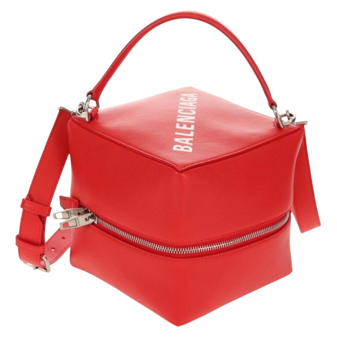 Red Leather Balenciaga 4x4 Handbag for Women: Red Leather Balenciaga 4x4 Handbag for Women This Balenciaga 4x4 Bag is crafted from red leather and designed for women. The handbag features a structured silhouette with metal fittings and comes from