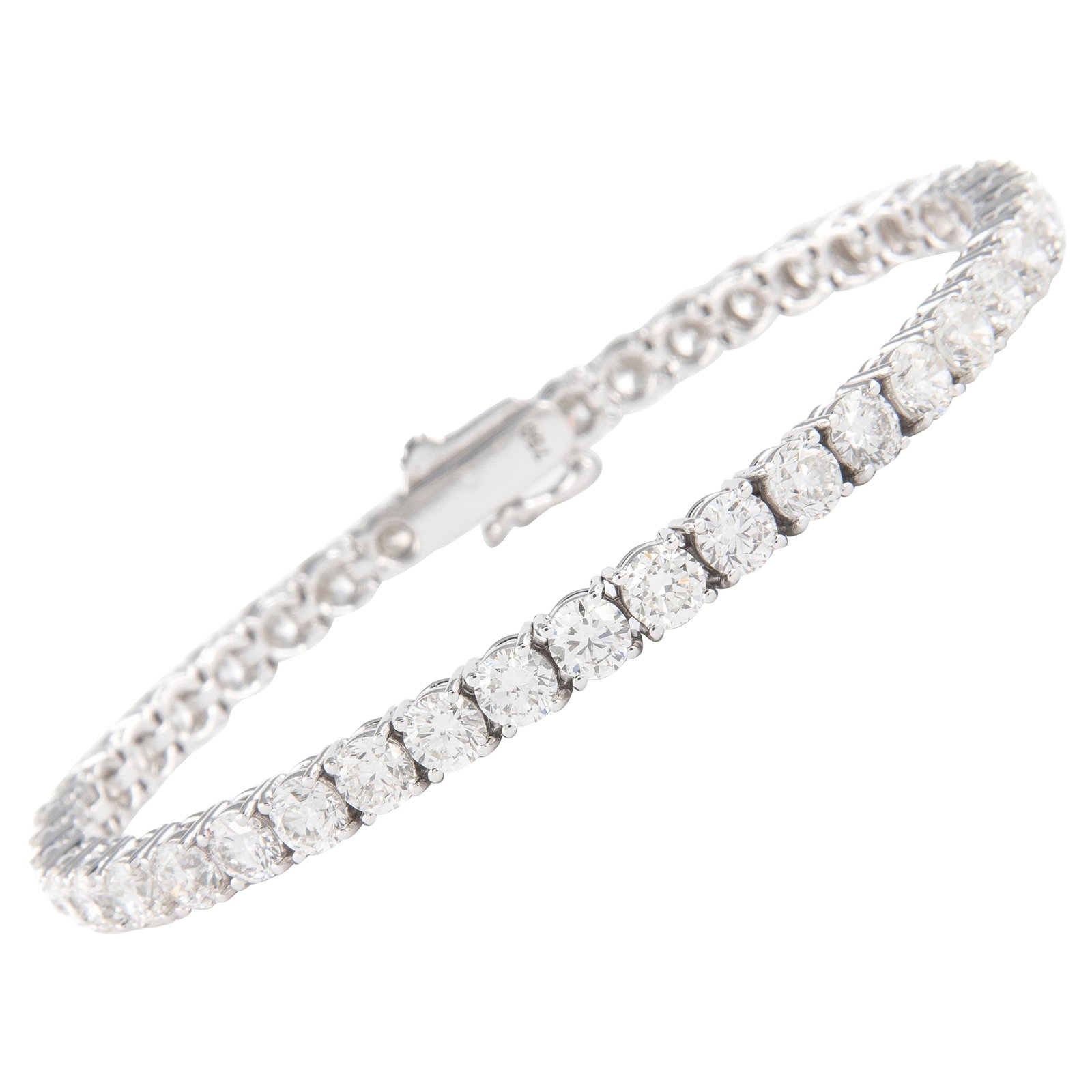9.88ct Diamond Tennis Bracelet 18k White Gold: 9.88ct Diamond Tennis Bracelet 18k White Gold This exquisite 9.88ct Diamond Tennis Bracelet is crafted from luxurious 18k white gold, featuring 42 round brilliant diamonds totaling 9.88 carats. The di
