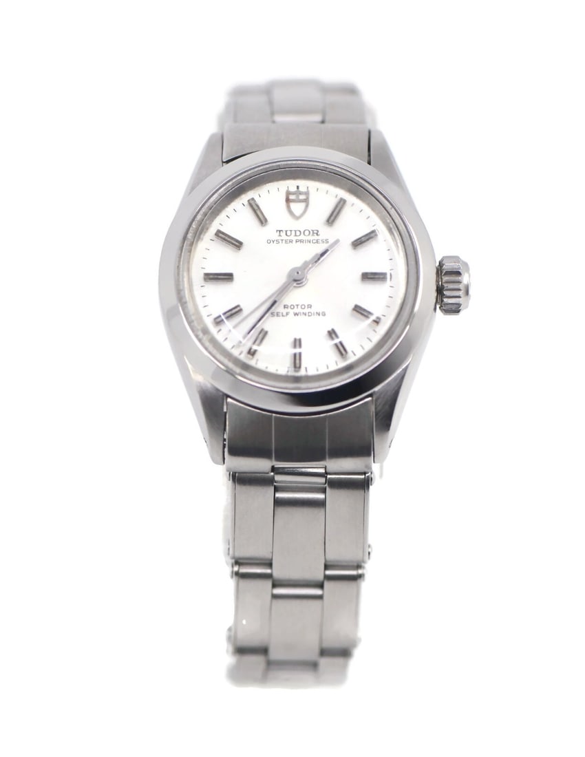 Tudor Oyster Princess 7597/0 Stainless Steel Automatic Watch: Tudor Oyster Princess 7597/0 Stainless Steel Automatic Watch This Tudor Oyster Princess wristwatch combines elegant design with precise functionality. Featuring a mechanical (automatic) movement, this