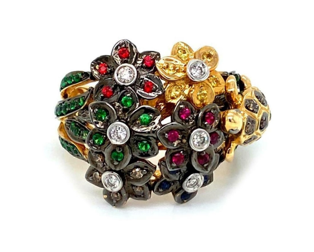 14k Gold Turtle and Floral Ring with Diamonds and Colored Gems Size 7: 14k Gold Turtle and Floral Ring with Diamonds and Colored Gems Size 7 This original 14k gold ring showcases an intricate design featuring flowers and a turtle, accented with diamonds and an array of