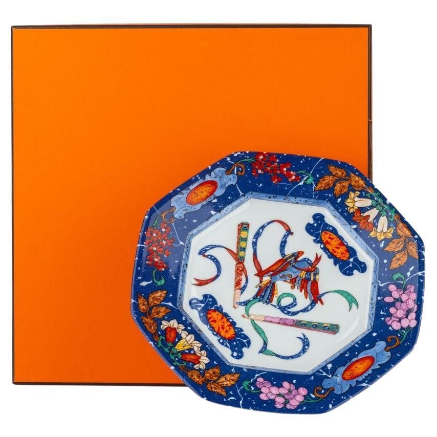 Hermes Marqueterie d'Orient Octagonal Dish 11.25in France: Hermes Marqueterie d'Orient Octagonal Dish 11.25in France This exquisite dish from Hermes, titled "Marqueterie d'Orient," combines the beauty of oriental and occidental stones in an elegant octagonal