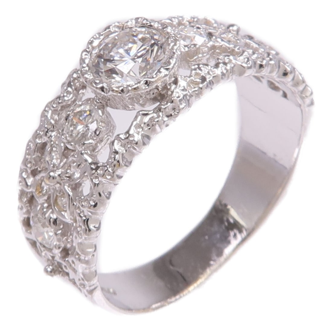 Diamond Ring in 18K White Gold Size 6.25 (1 of 8)