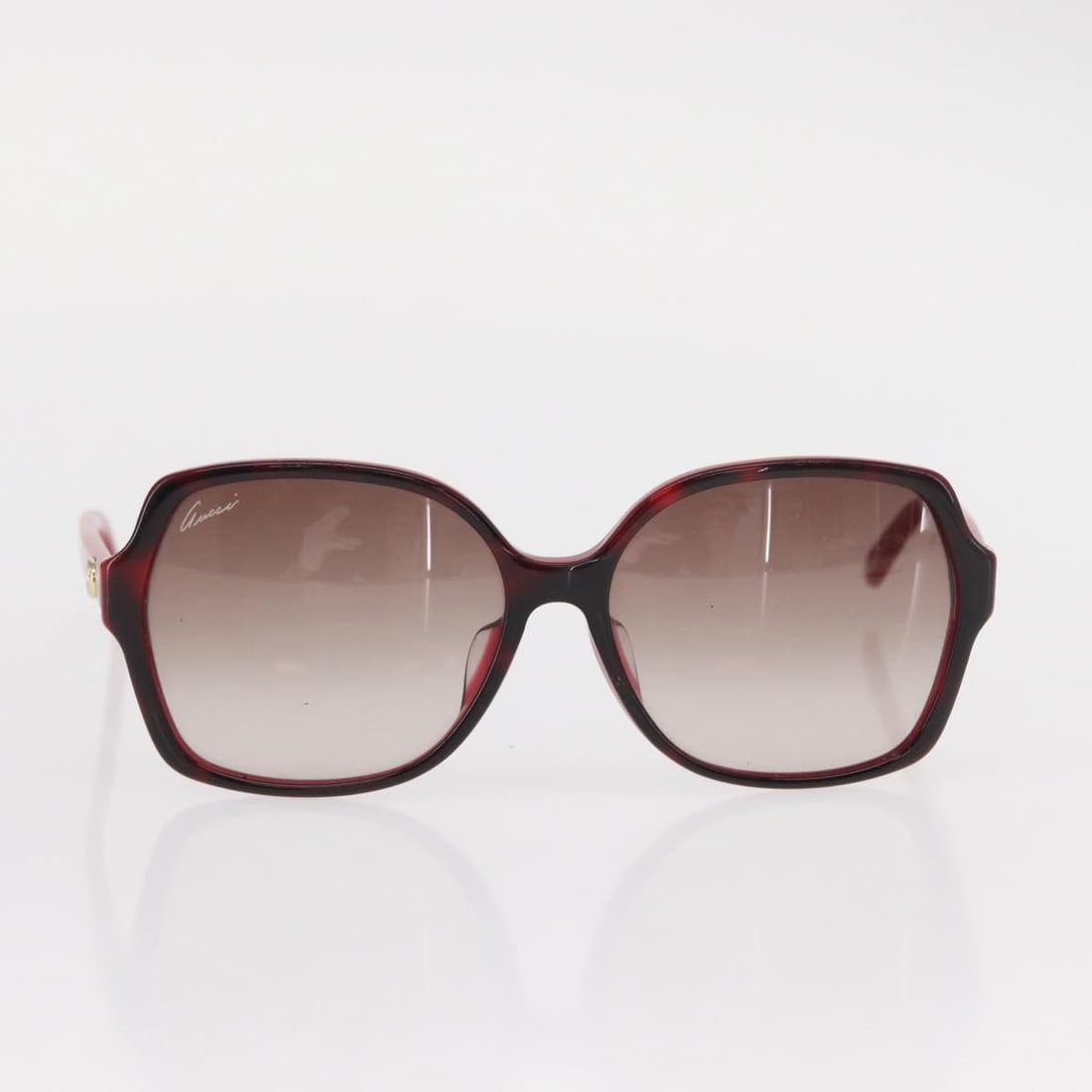 Gucci Red Plastic Women's Sunglasses Eyewear Model (1 of 13)