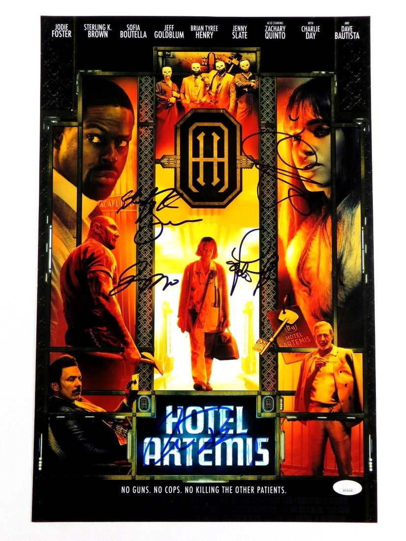 Hotel Artemis Cast Signed 12X18 Photo Jodie Foster Charlie Day JSA: Hotel Artemis Cast Signed 12X18 Photo Jodie Foster Charlie Day JSA This stunning 12x18 photograph from the film Hotel Artemis features signatures from the acclaimed cast, including Jodie Foster, Charl