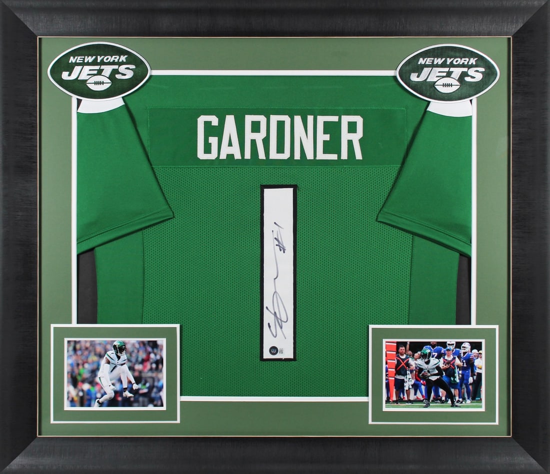 Ahmad Sauce Gardner Signed Green Pro Style Framed Jersey New York Jets BAS Witnessed: Ahmad Sauce Gardner Signed Green Pro Style Framed Jersey New York Jets BAS Witnessed Celebrate the talent of Ahmad Sauce Gardner with this authentic signed green pro style framed jersey. Personally si