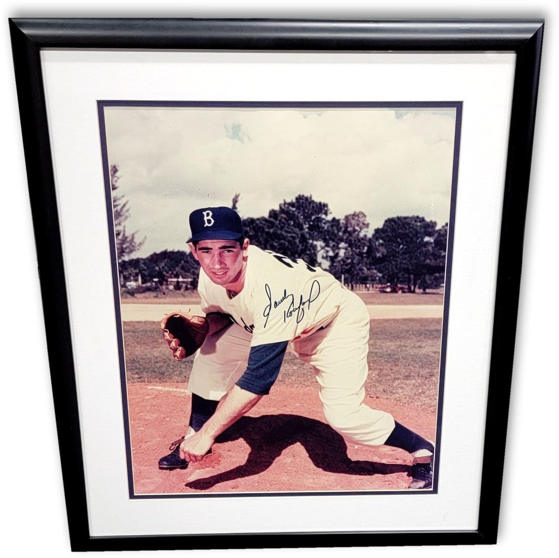Sandy Koufax Signed Framed 16x20 Photo Dodgers GAI Authenticated (1 of 4)