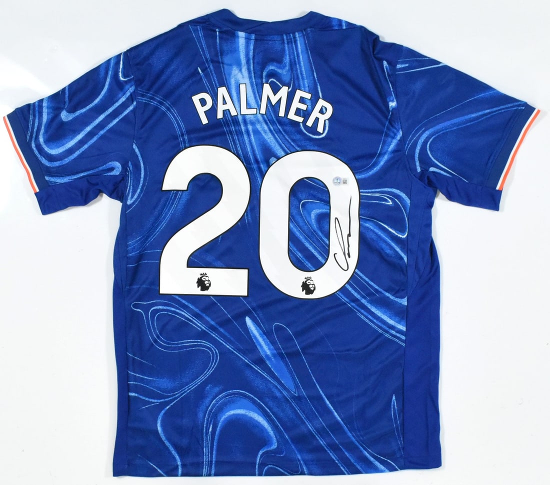 Chelsea FC Home Jersey Signed by Cole Palmer with Beckett Hologram: Chelsea FC Home Jersey Signed by Cole Palmer with Beckett Hologram This is a pre-owned Chelsea FC home soccer jersey autographed by Cole Palmer. The jersey features the number 20 and includes a Becket