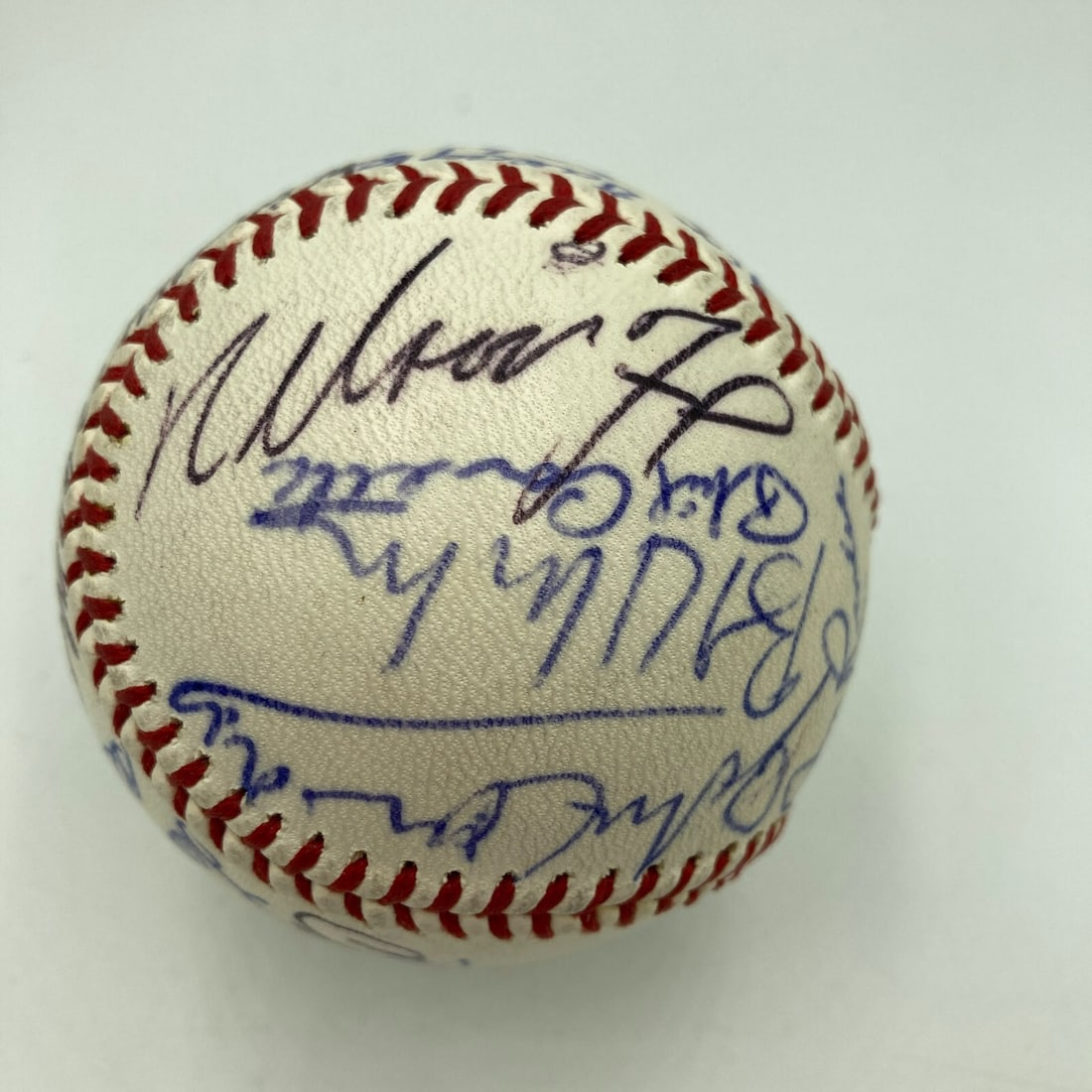 Chicago Cubs White Sox Legends Signed Baseball with JSA COA (1 of 12)