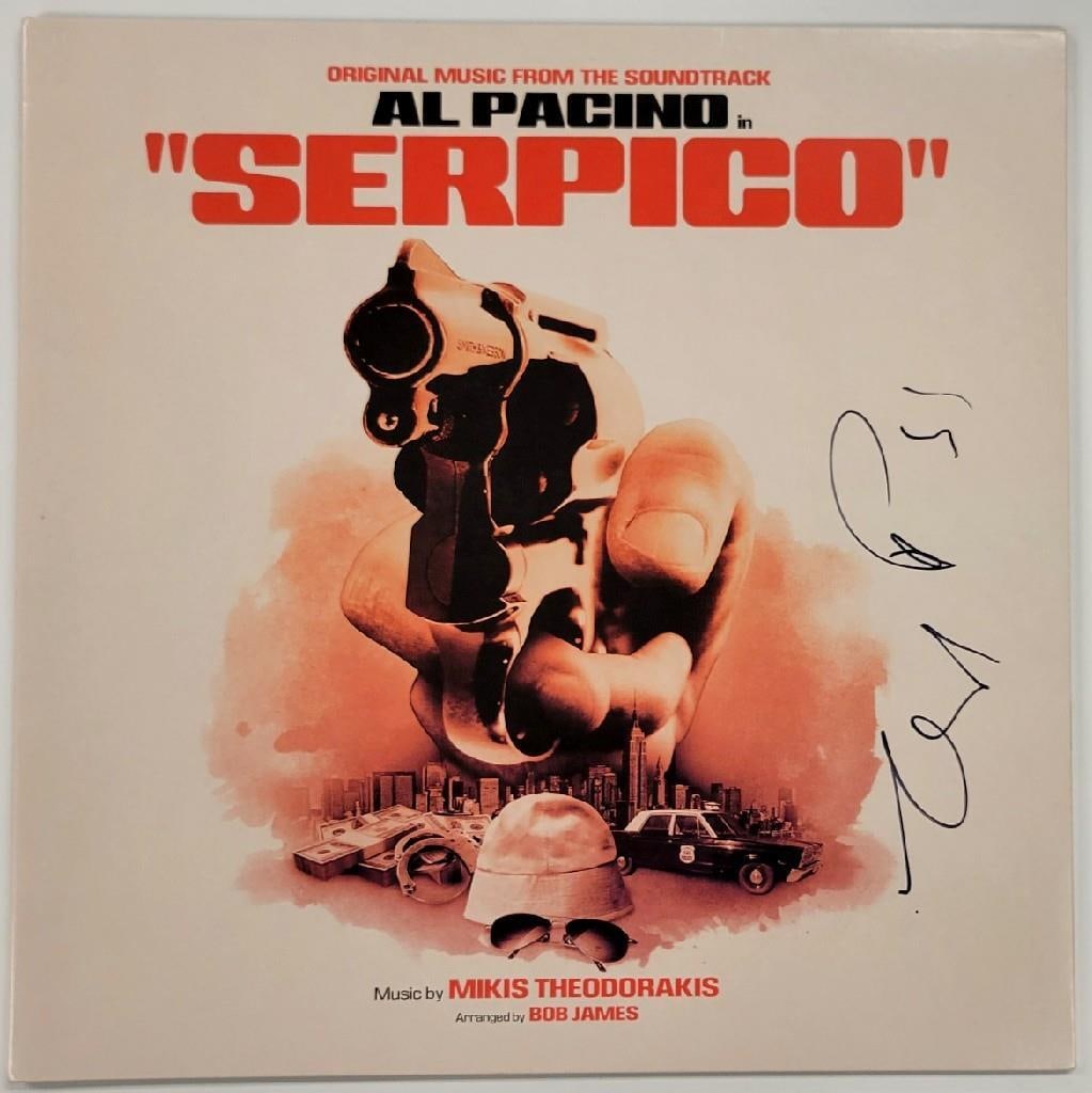 Serpico LaserDisc Cover Autographed by Al Pacino Beckett Hologram Authenticated: Serpico LaserDisc Cover Autographed by Al Pacino Beckett Hologram Authenticated This pre-owned Serpico LaserDisc cover is hand-signed by Al Pacino with a full autograph. The signature has been authent