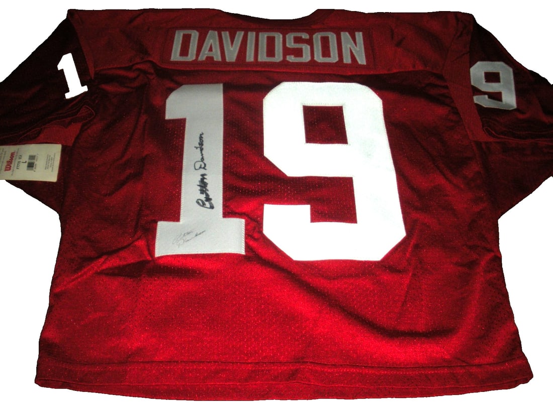 Rare Signed Dallas Texans Wilson Jersey with COA: Rare Signed Dallas Texans Wilson Jersey with COA This is a rare, officially licensed Wilson jersey from the Dallas Texans, signed by Cotton Davidson. It is an original item, perfect for football enthu
