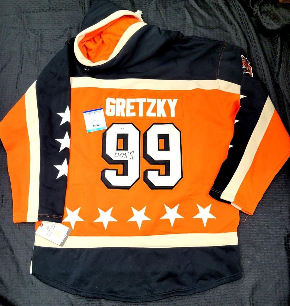 Wayne Gretzky Signed Campbell All-Star CCM Jersey Hoodie PSA/DNA Authenticated: Wayne Gretzky Signed Campbell All-Star CCM Jersey Hoodie PSA/DNA Authenticated This original Wayne Gretzky signed Campbell All-Star CCM jersey hoodie is a must-have for any hockey fan. Authenticated b