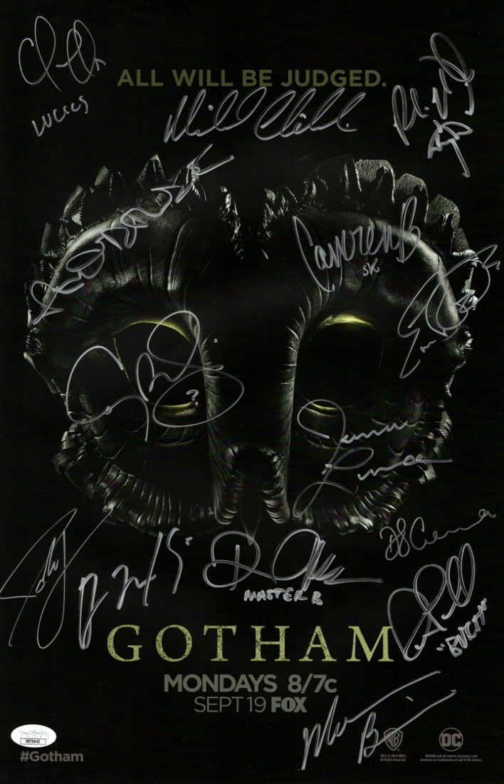 Gotham Cast Autographed 11X17 Poster with 12 Signatures JSA Authenticated: Gotham Cast Autographed 11X17 Poster with 12 Signatures JSA Authenticated This original 11x17 poster features the autographs of the notable cast members from the acclaimed series Gotham, including Ben