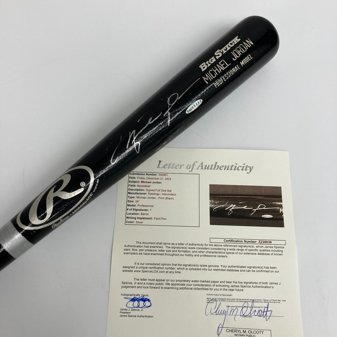 Michael Jordan Signed 1994 Rawlings Baseball Bat JSA COA UDA Hologram: Michael Jordan Signed 1994 Rawlings Baseball Bat JSA COA UDA Hologram This is an original 1994 Rawlings Game Model baseball bat signed by the legendary Michael Jordan. The bat comes with a full letter