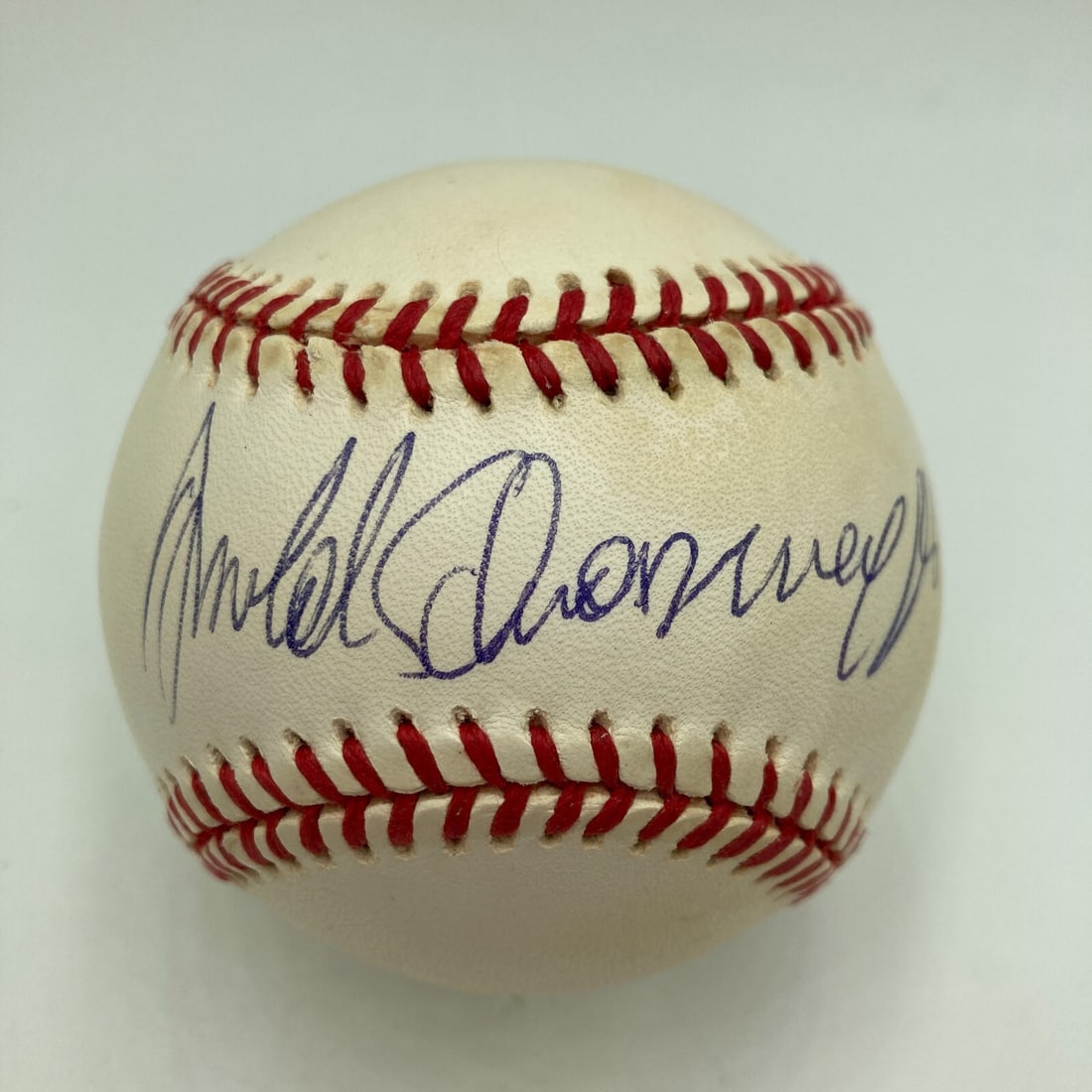 Rare Arnold Schwarzenegger Signed National League Baseball PSA DNA COA: Rare Arnold Schwarzenegger Signed National League Baseball PSA DNA COA This rare 1980s Official National League Baseball, single signed by Arnold Schwarzenegger, is a unique collectible for fans and s