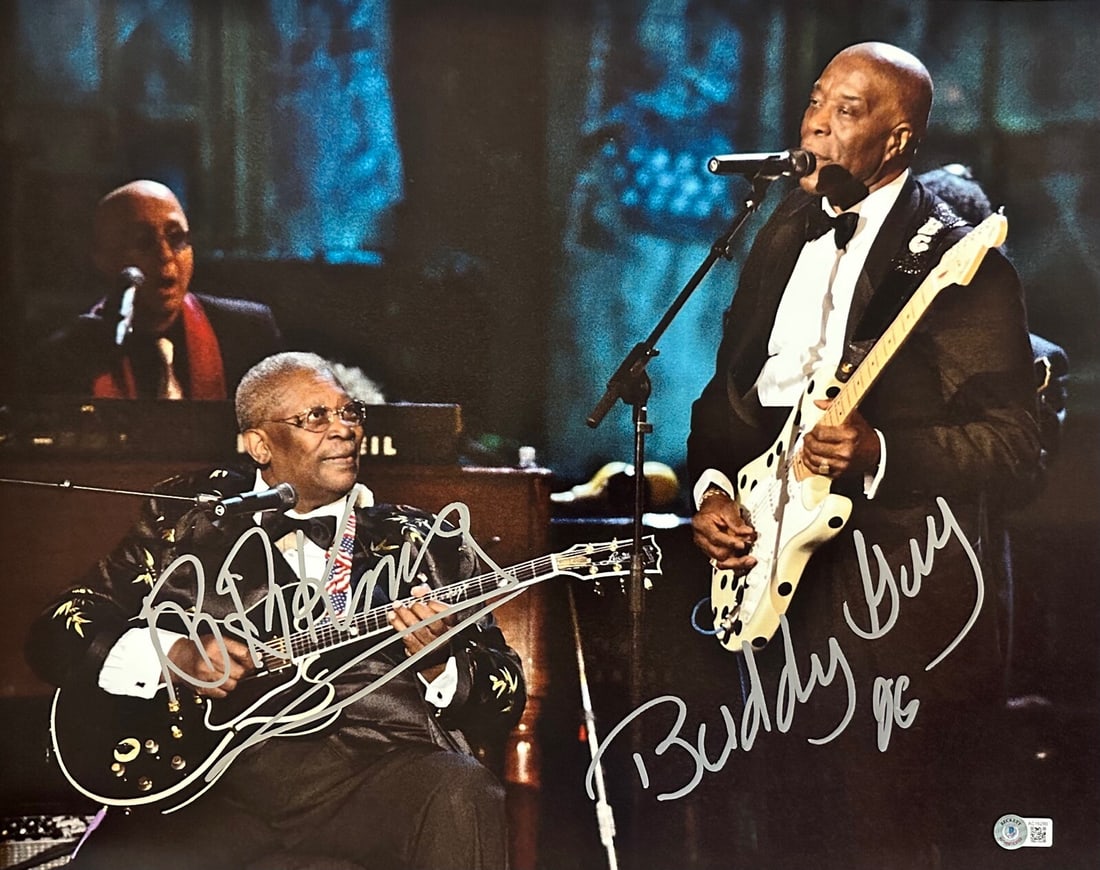 B.B. King Buddy Guy Signed 16x20 Photo Beckett LOA: B.B. King Buddy Guy Signed 16x20 Photo Beckett LOA This stunning 16x20 photograph features the legendary musicians B.B. King and Buddy Guy, both renowned for their remarkable contributions to blues mu
