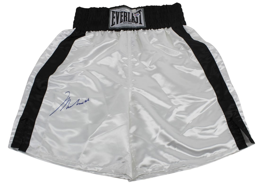 Muhammad Ali Signed White Everlast Boxing Trunks PSA/DNA Certified (1 of 5)