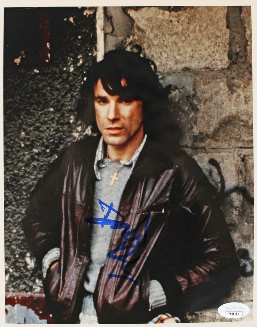 Daniel Day Lewis Signed My Left Foot 8x10 Photo JSA Certified: Daniel Day Lewis Signed My Left Foot 8x10 Photo JSA Certified This authentic 8x10 photograph features the signature of Daniel Day Lewis, renowned for his role in the film 'My Left Foot.' The item has
