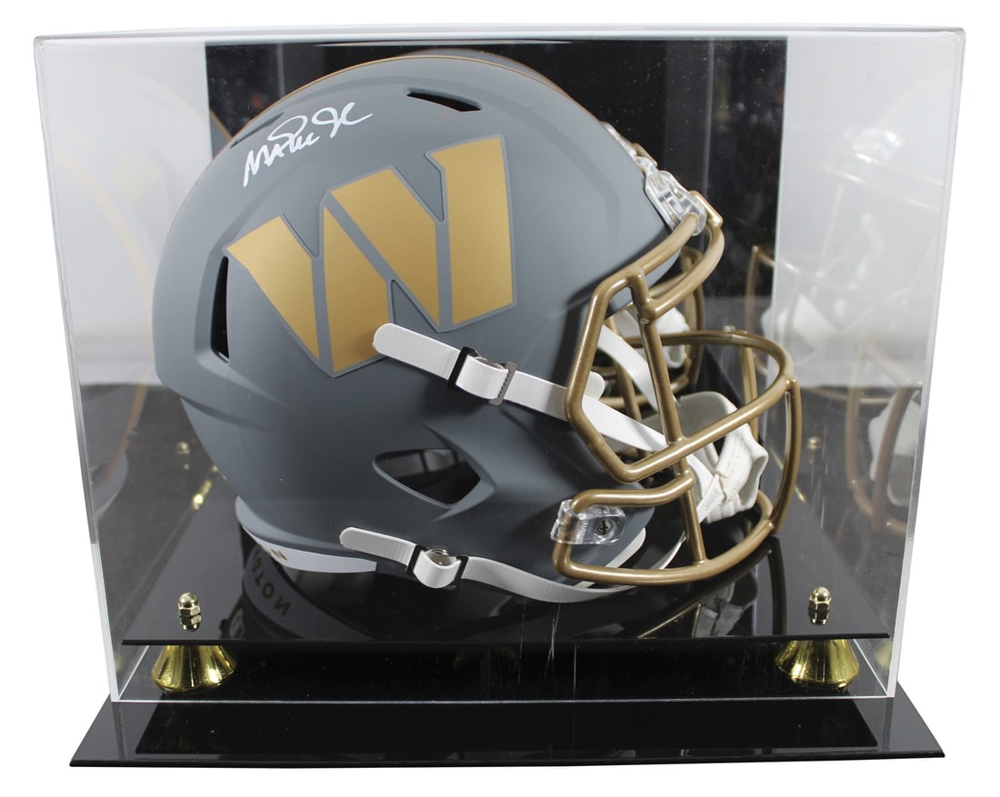 Magic Johnson Signed Washington Commanders Full Size Speed Helmet with Beckett Authentication: Magic Johnson Signed Washington Commanders Full Size Speed Helmet with Beckett Authentication This stunning full-size speed replica helmet has been personally signed by Magic Johnson, the legendary pl