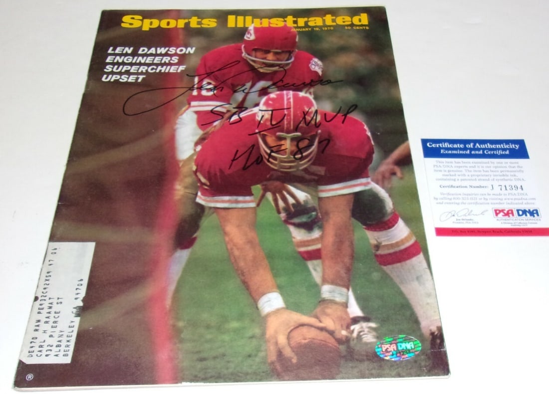 Len Dawson Signed Sports Illustrated Magazine HOF 87 SB MVP JSA COA: Len Dawson Signed Sports Illustrated Magazine HOF 87 SB MVP JSA COA This original Sports Illustrated magazine features Len Dawson, a Hall of Fame quarterback for the Kansas City Chiefs, who was induct