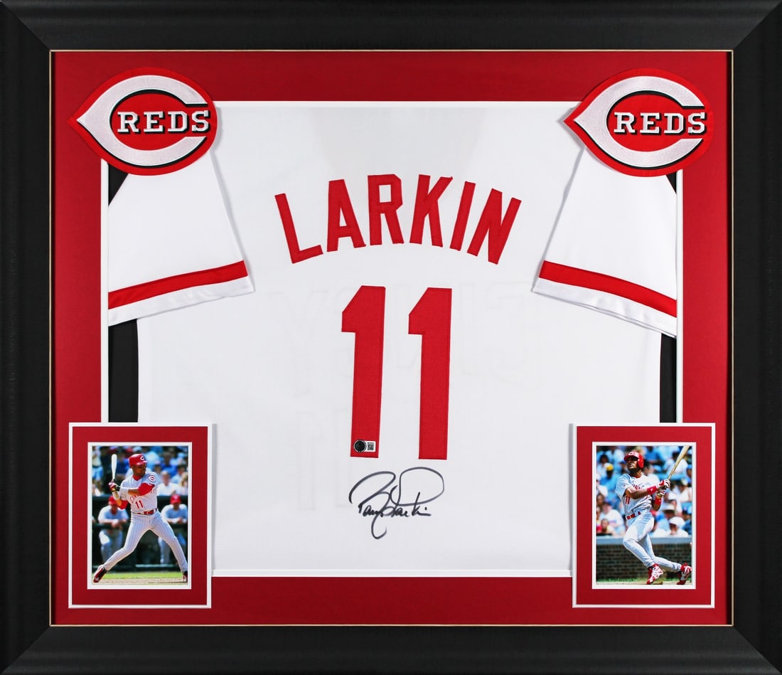 Barry Larkin Signed Framed Jersey BAS Witnessed Cincinnati Reds: Barry Larkin Signed Framed Jersey BAS Witnessed Cincinnati Reds This authentic white pro style framed jersey has been personally signed by Barry Larkin, a celebrated player of the Cincinnati Reds. The