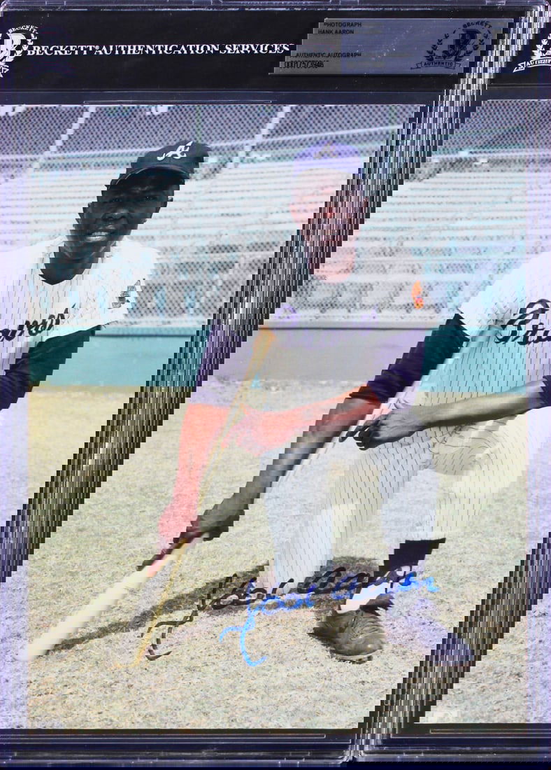 Hank Aaron Atlanta Braves Signed 8x10 Photo Authenticated by Beckett: Hank Aaron Atlanta Braves Signed 8x10 Photo Authenticated by Beckett This authentic 8x10 photo captures Hank Aaron, a legendary player of the Atlanta Braves, in a moment of glory. Personally signed by