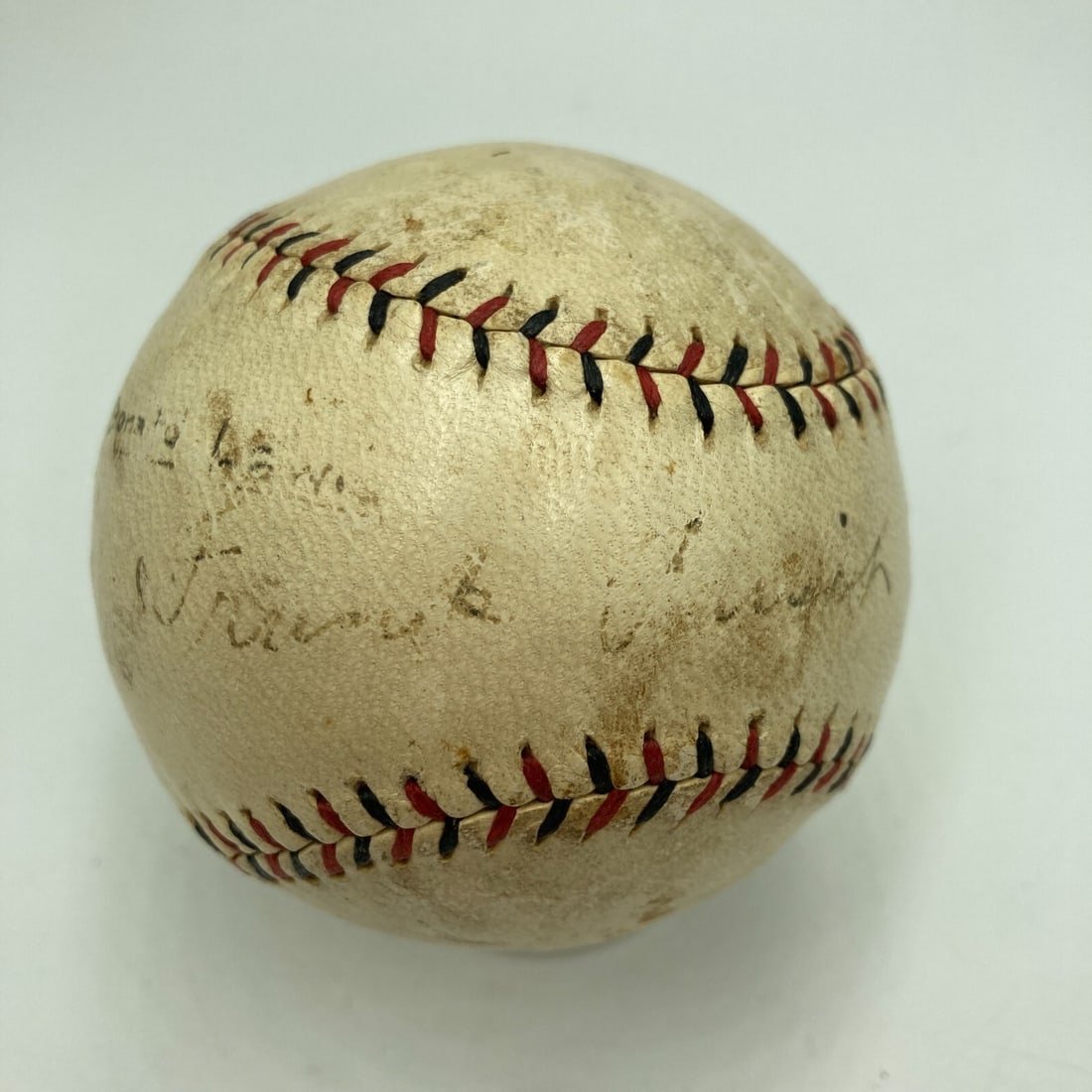 1925 New York Giants Signed Baseball by Frisch Southworth Terry JSA COA: 1925 New York Giants Signed Baseball by Frisch Southworth Terry JSA COA This official National League baseball features the signatures of Frankie Frisch, Billy Southworth, and Bill Terry from the