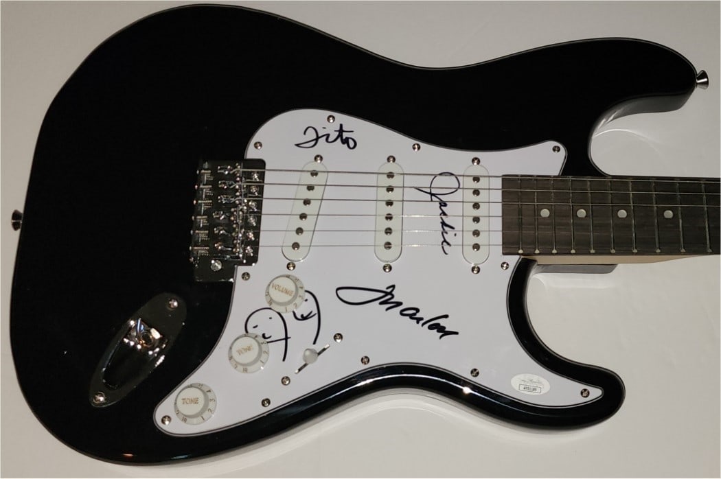 Jackson 5 Autographed Electric Guitar JSA Authenticated Tito Marlon Jackie Jermaine: Jackson 5 Autographed Electric Guitar JSA Authenticated Tito Marlon Jackie Jermaine This is an original electric guitar autographed by members of the iconic Jackson 5: Tito Jackson, Marlon Jackson, Ja