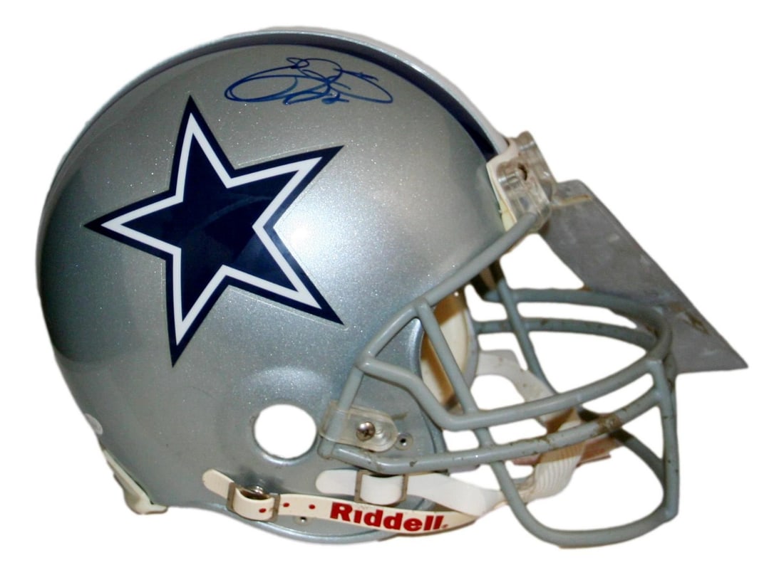 Emmitt Smith Signed Riddell Full Size Cowboys Helmet JSA Authenticated: Emmitt Smith Signed Riddell Full Size Cowboys Helmet JSA Authenticated This authentic full-size Riddell helmet is a must-have for any Dallas Cowboys fan and collector. It features the legendary Emmitt