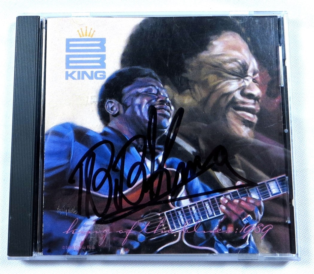 B.B. King Autographed 1989 King of the Blues CD Booklet JSA Authenticated (1 of 3)