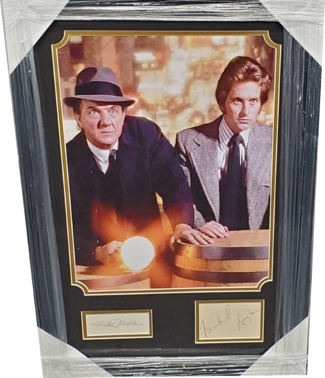 Karl Malden Michael Douglas Signed Framed Photo 13x19 Beckett Authenticated: Karl Malden Michael Douglas Signed Framed Photo 13x19 Beckett Authenticated This exceptional piece features a custom-framed photograph of Karl Malden and Michael Douglas from the iconic series, "Stree