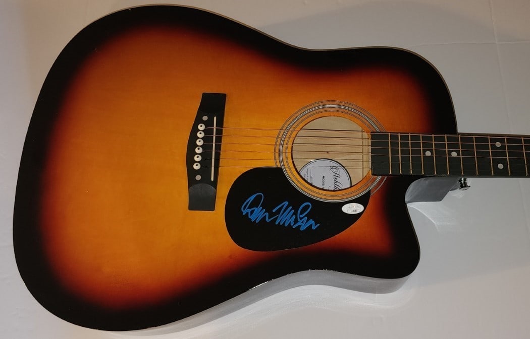 Don McLean Autographed Acoustic Guitar JSA Authentication American Pie (1 of 4)