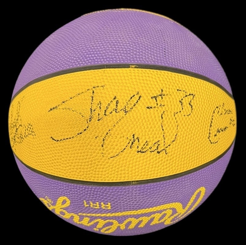 1991-92 LSU Team Signed Basketball with Shaquille O'Neal JSA Authenticated (1 of 6)