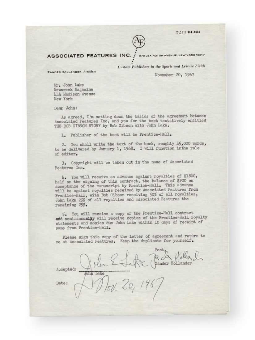 Bob Gibson Signed Contract St Louis Cardinals HOF Beckett Authenticated 1967: Bob Gibson Signed Contract St Louis Cardinals HOF Beckett Authenticated 1967 This is an original autographed contract from Hall of Famer Bob Gibson, a legendary player of the St. Louis Cardinals. The