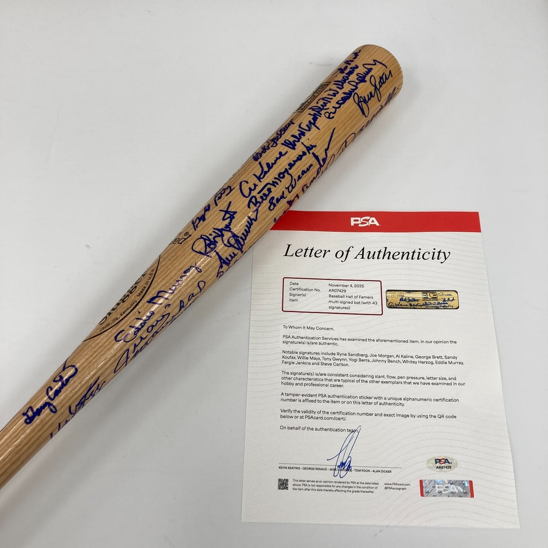 43 Autograph 2009 Baseball Hall of Fame Induction Bat With Sandy Koufax PSA COA: 43 Autograph 2009 Baseball Hall of Fame Induction Bat With Sandy Koufax PSA COA This original 2009 Hall Of Fame Induction baseball bat features 43 signatures from legendary Hall of Famers, including S